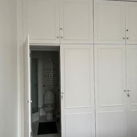 Au Pied De La Tour Eiffel Apartman Párizs Kültér fotó