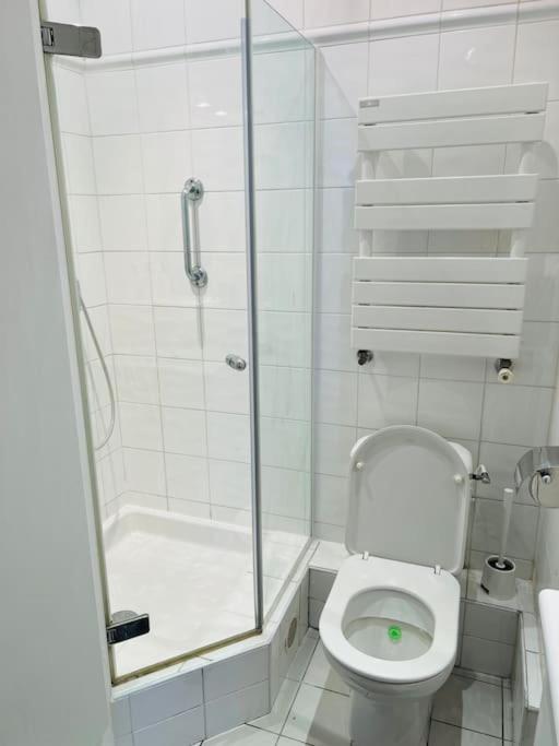 Au Pied De La Tour Eiffel Apartman Párizs Kültér fotó